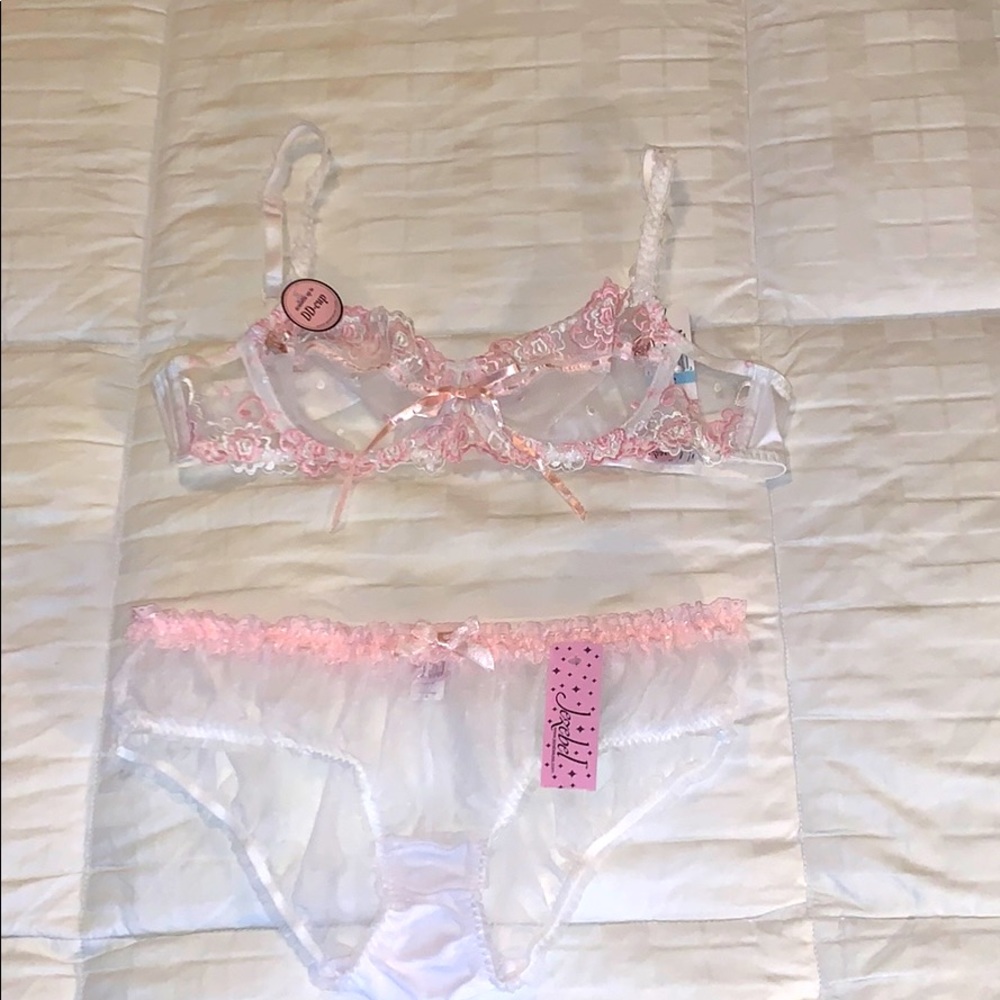 Lingerie set
